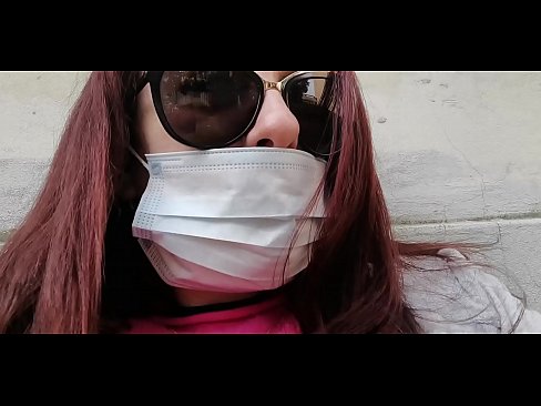 ❤️ Nikoletta qo'shnisidan qasos oladi va garajida siydi (Maxsus Covid19 Italiya karantini) ❤️ Slutsda bizda ❌